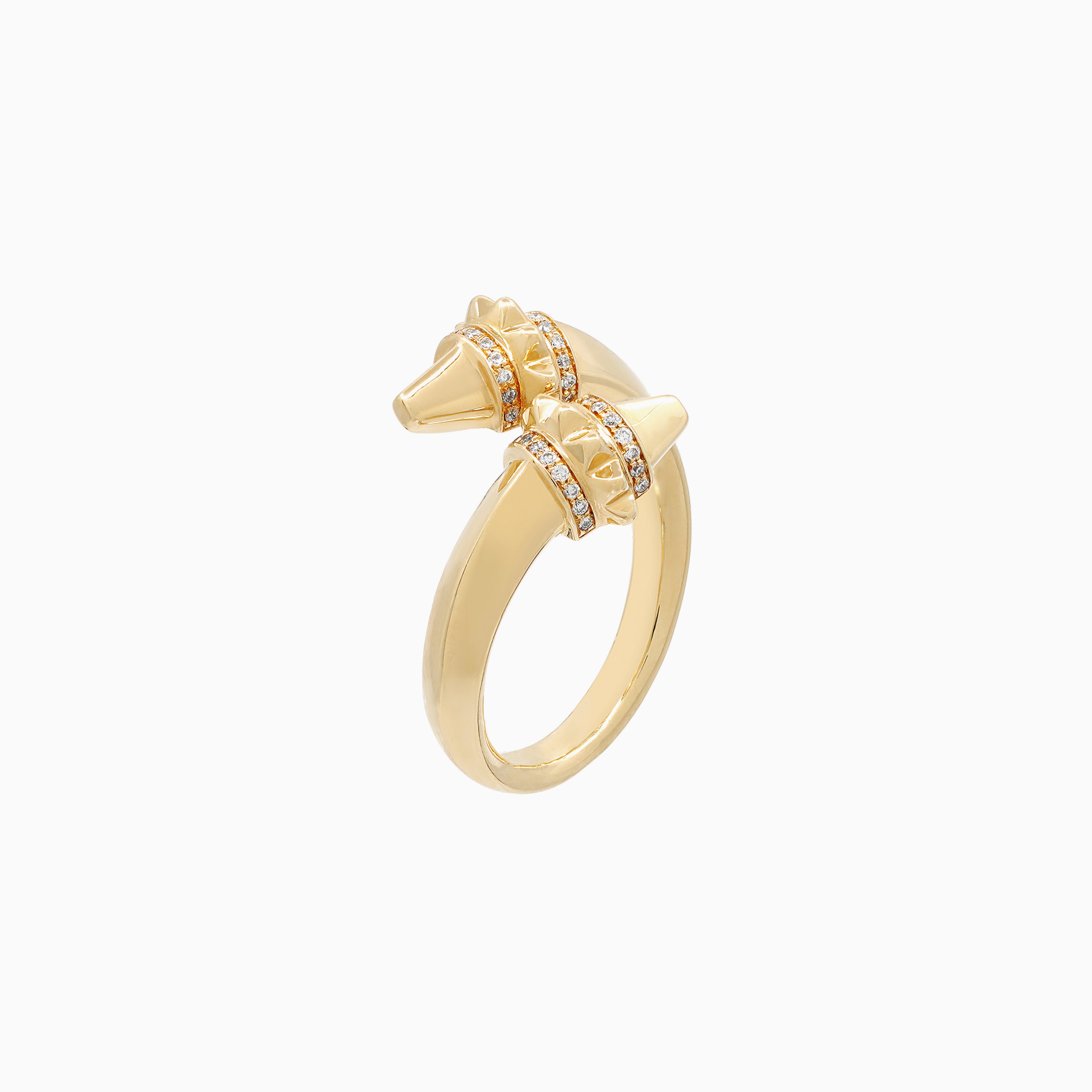 Hab El Hayl gold ring with horse head design on a white background