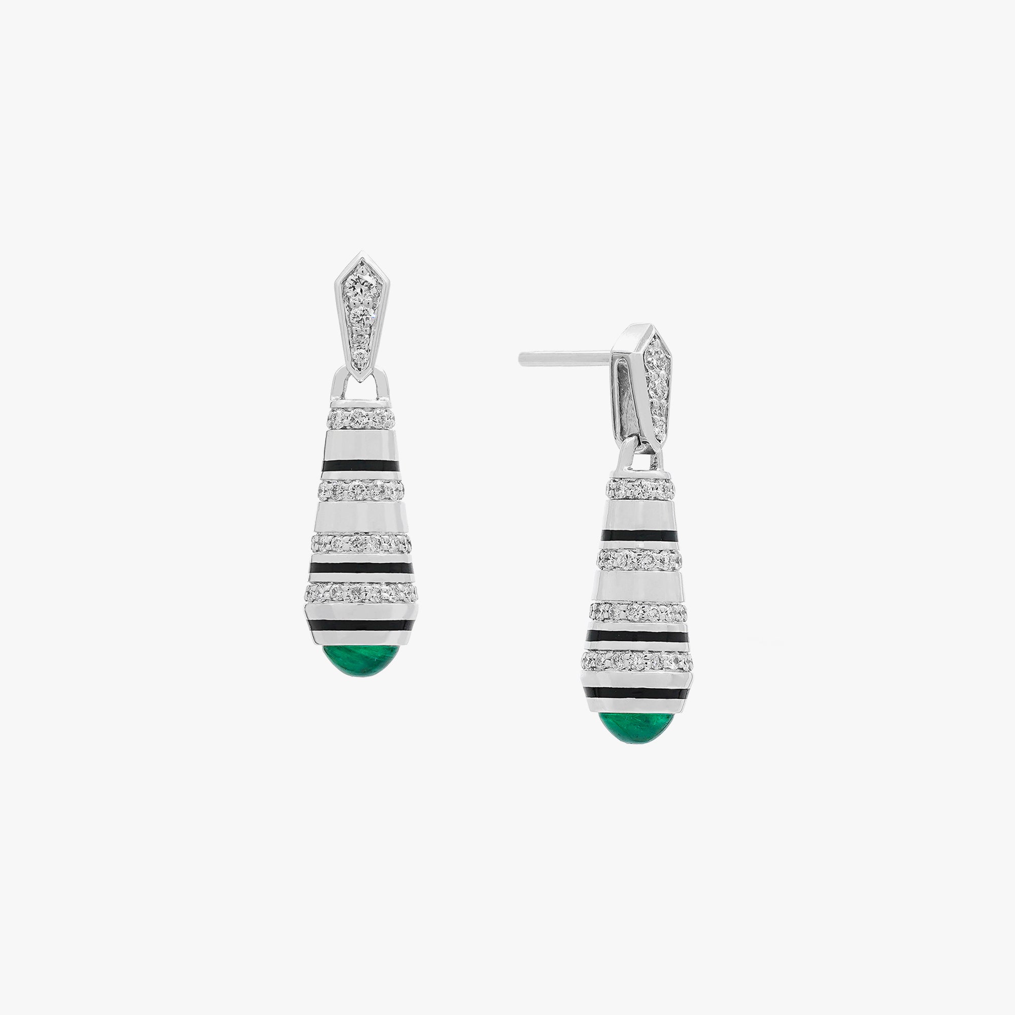 18k Mushabbak earrings in white gold with diamonds and emeralds