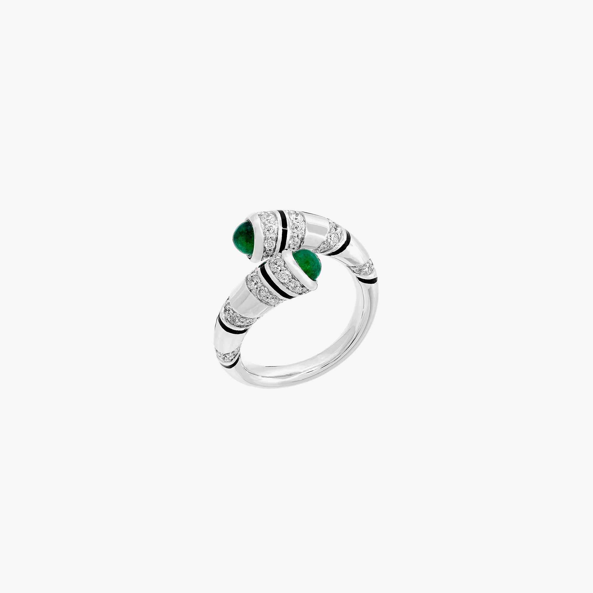 18k Mushabbak ring in white gold with diamonds and emeralds