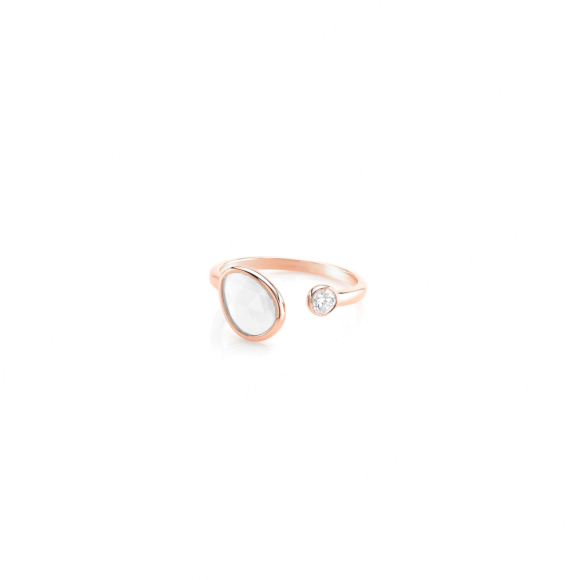 Simply Nina ring in 18k rose gold with Mother of Pearl stone and diamond