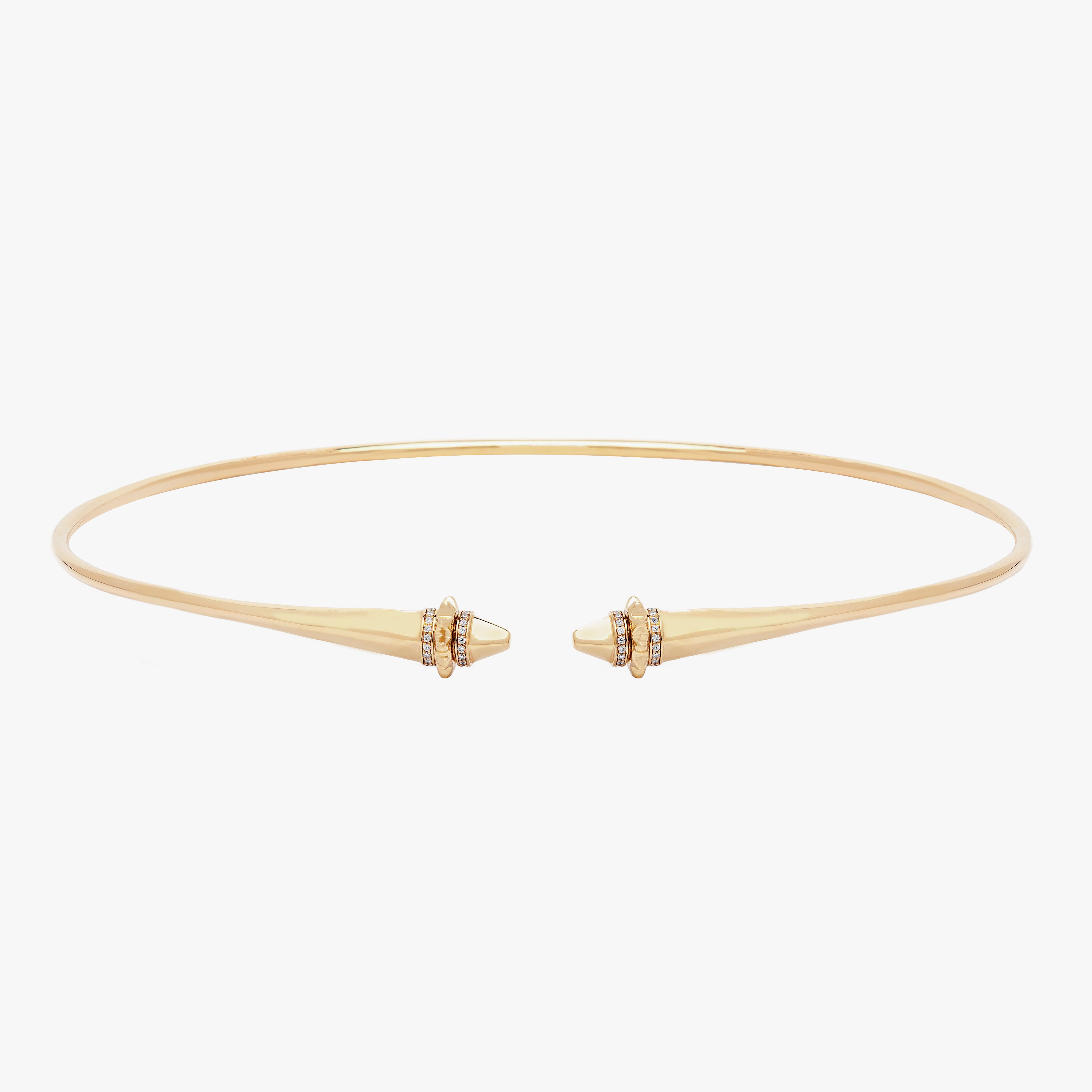Hab El Hayl gold choker with origins element on a white background