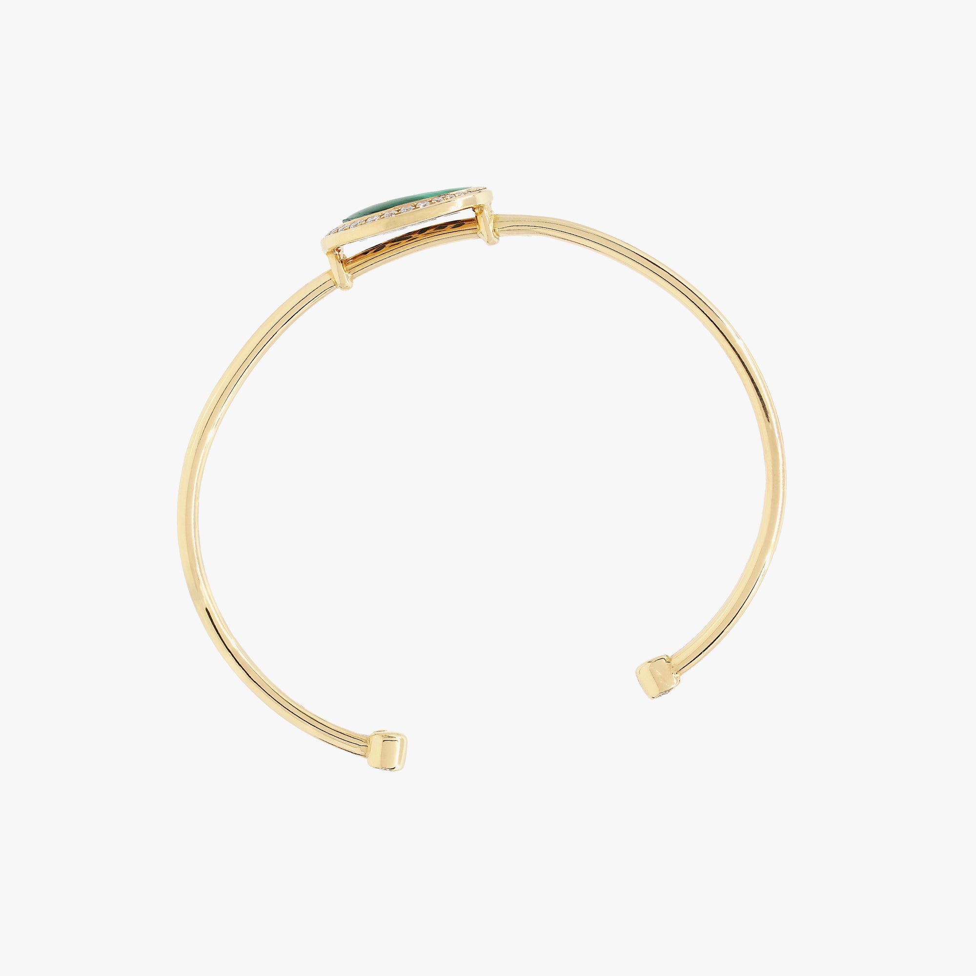 Al Hilal bangle in yellow gold with malachite stone and diamonds