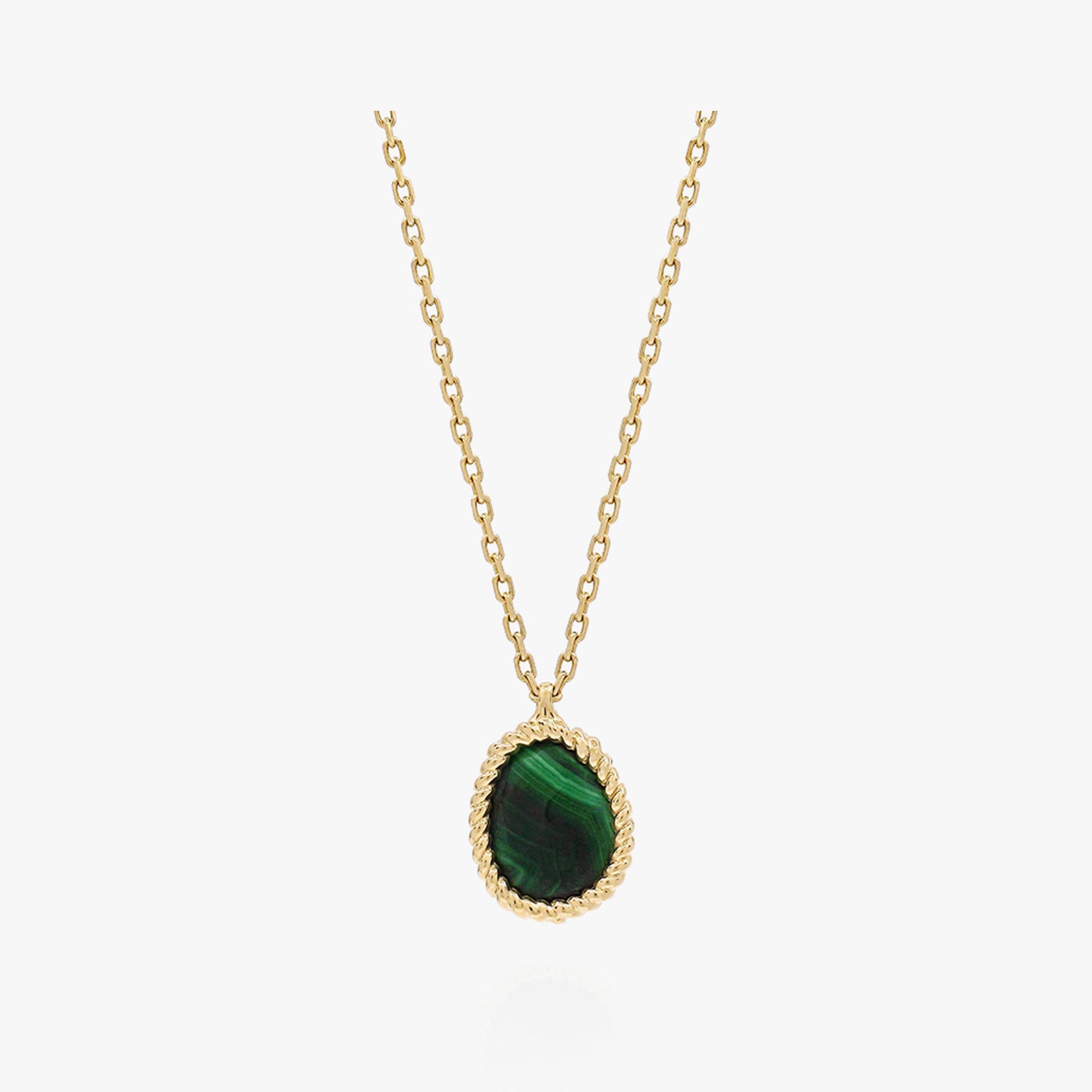 Nina Mariner Necklace In 18 Karat Yellow Gold With Large Malachite Stone