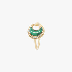 Al Hilal ring in yellow gold with malachite stone and diamonds