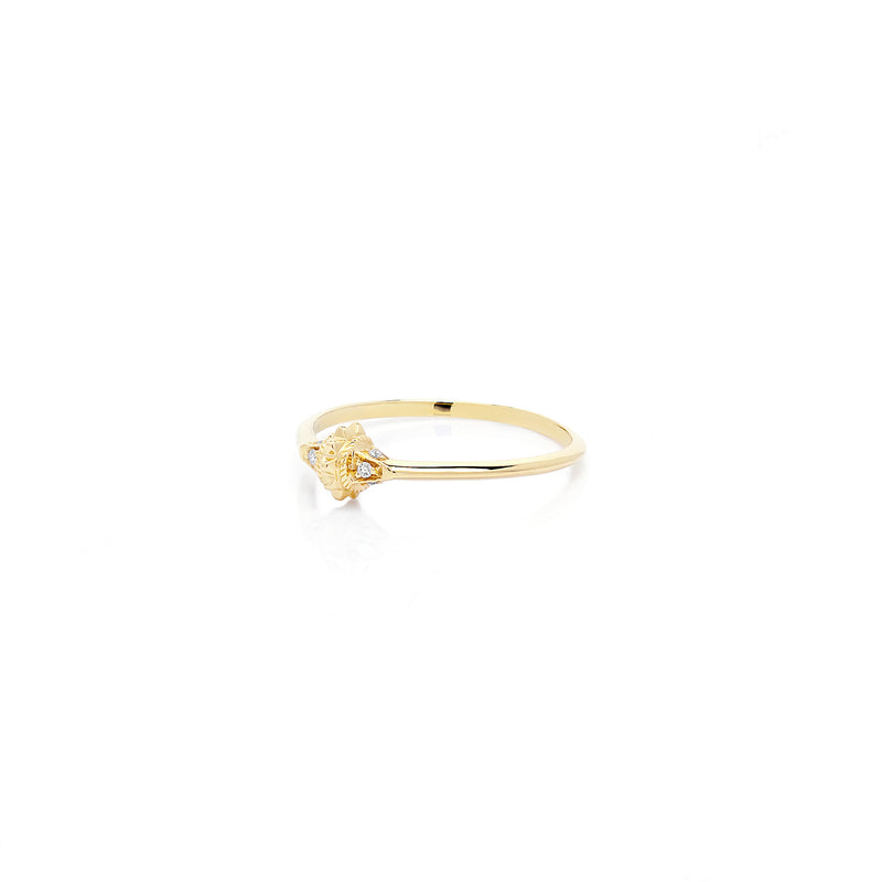 18k Hab El Hayl Origins Ring in Yellow Gold with Diamonds