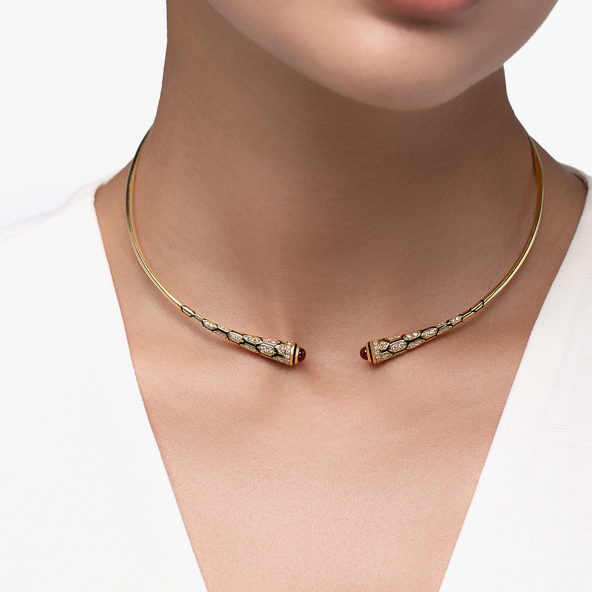 Mushabbak Choker