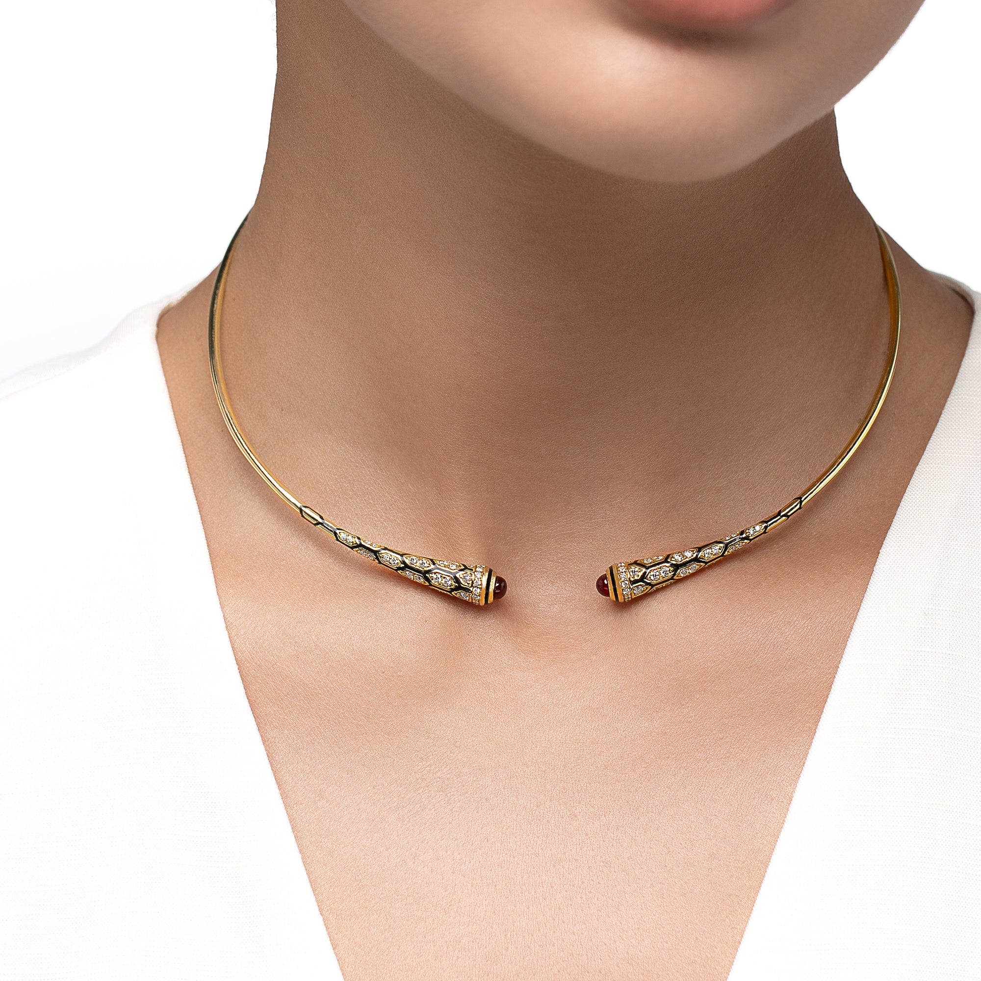 Mushabbak Choker