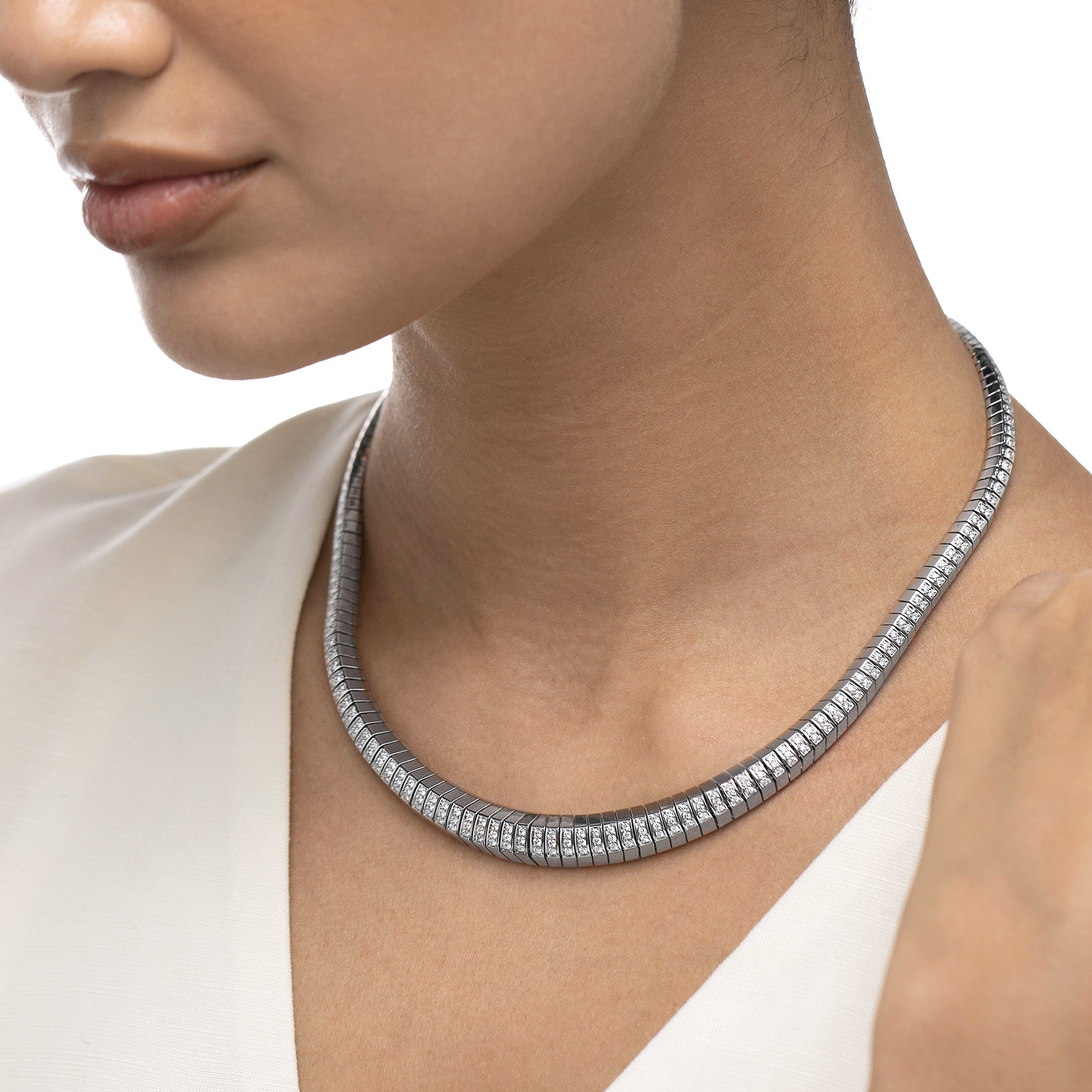 Edge Necklace