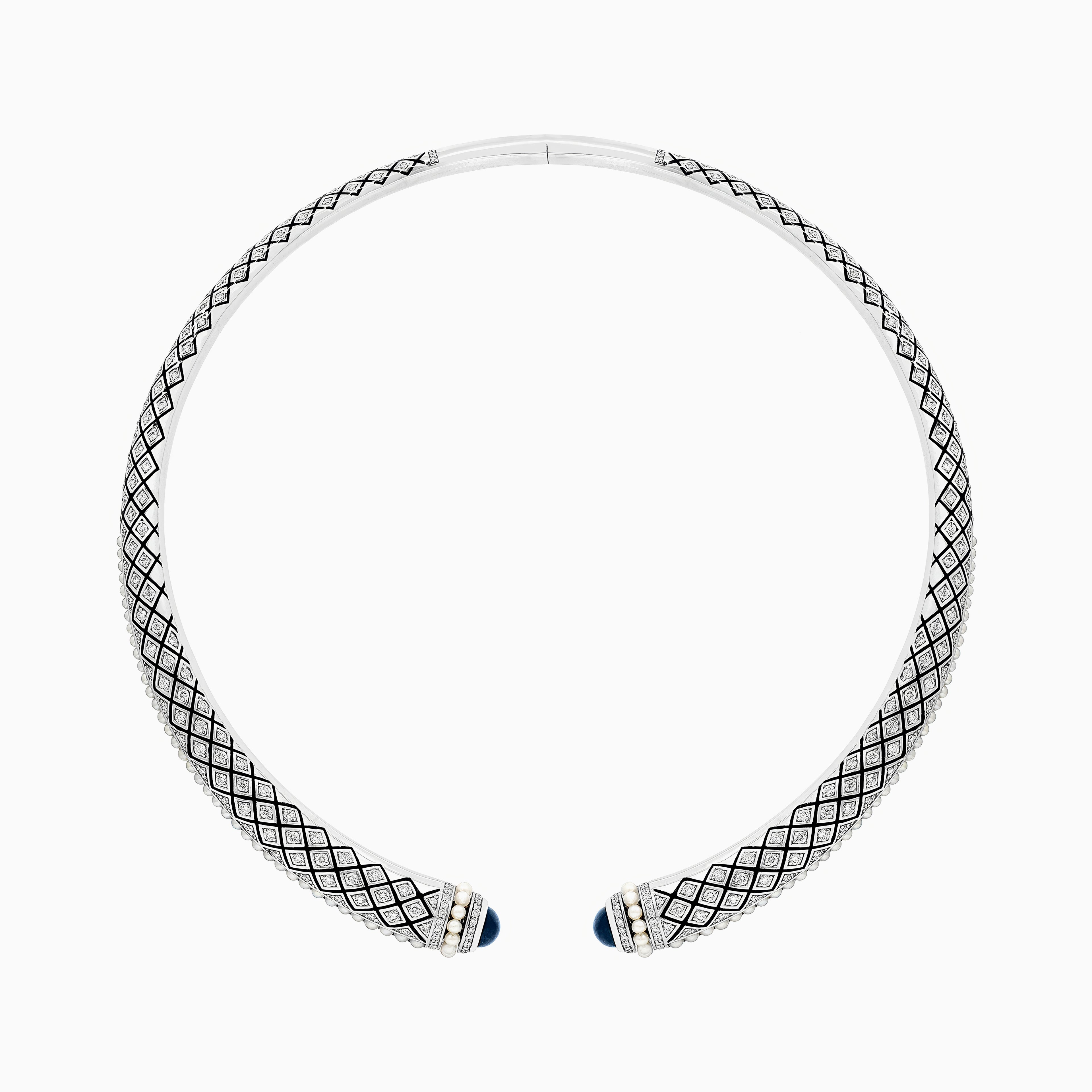 Al Zain Mushaabak white gold braided clasp chocker with blue sapphire gemstones set with diamonds and natural Bahraini pearls on a white background 
