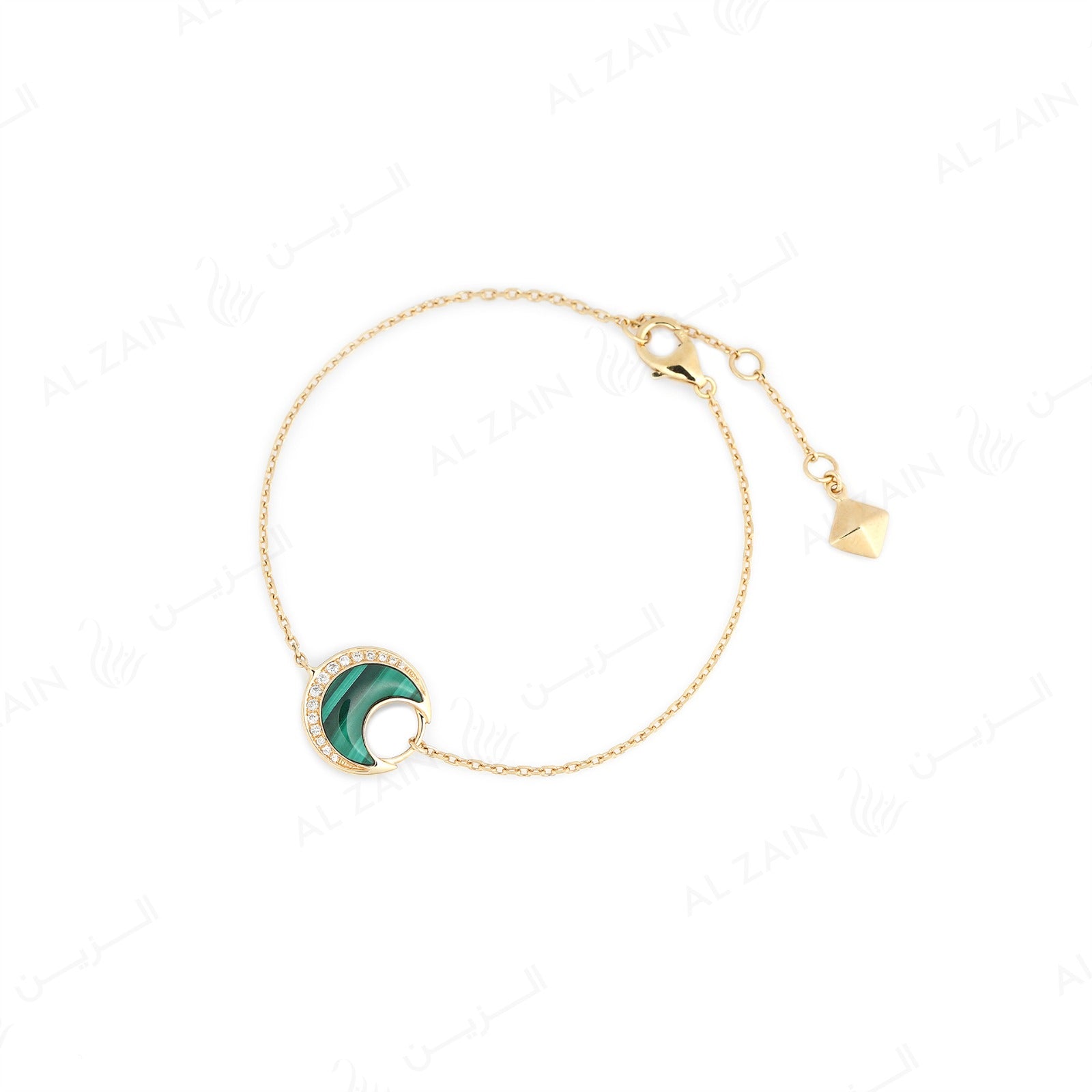 Al Hilal bracelet in yellow gold with malachite stone and diamonds
