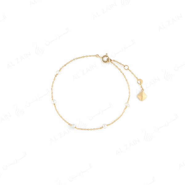 Natural Pearl Bracelet in Yellow Gold