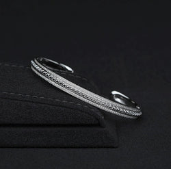 Hab El Hayl Bangle in White Gold with Diamonds
