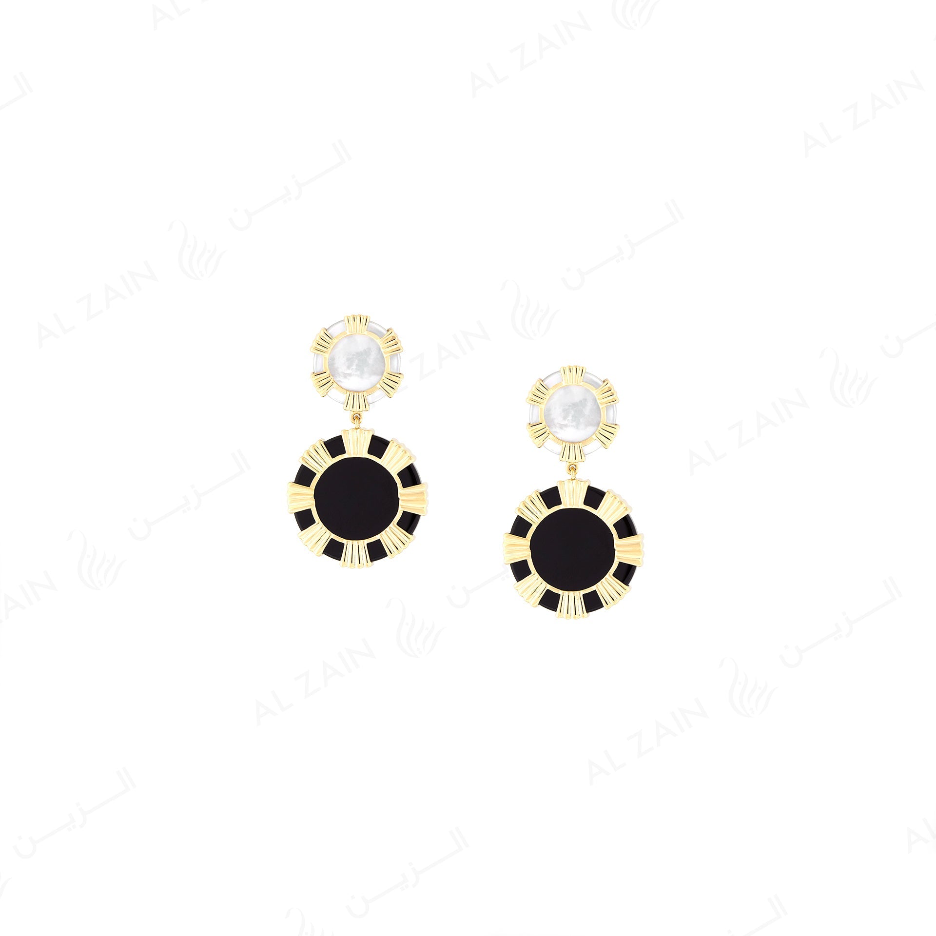 Cordoba earrings in yellow gold with mother of pearl and onyx stones