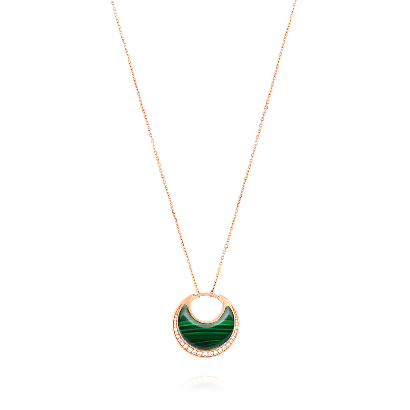 Al Hilal necklace in yellow gold with malachite stones and diamonds