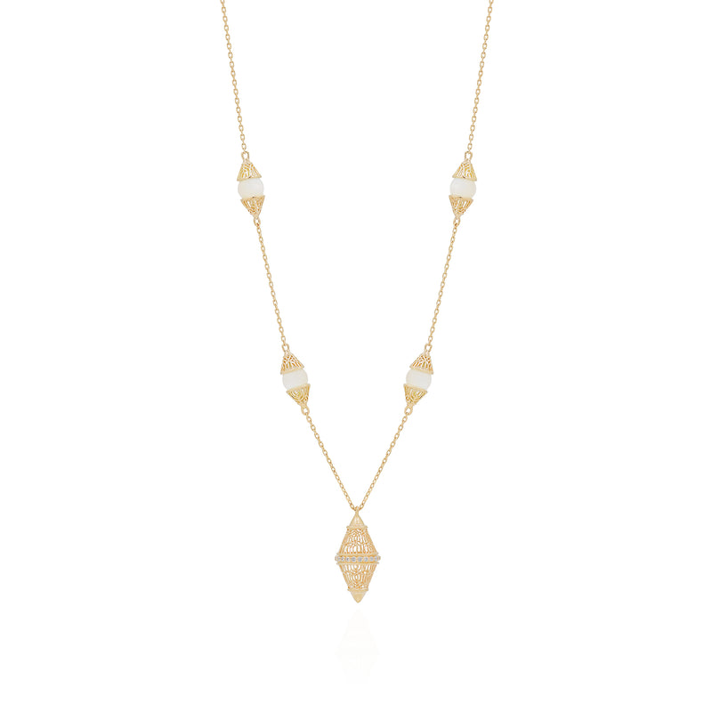 Al Merriyah mood colour  in 18k Yellow Gold Small Pendant Necklace with Mother of Pearl and Diamonds