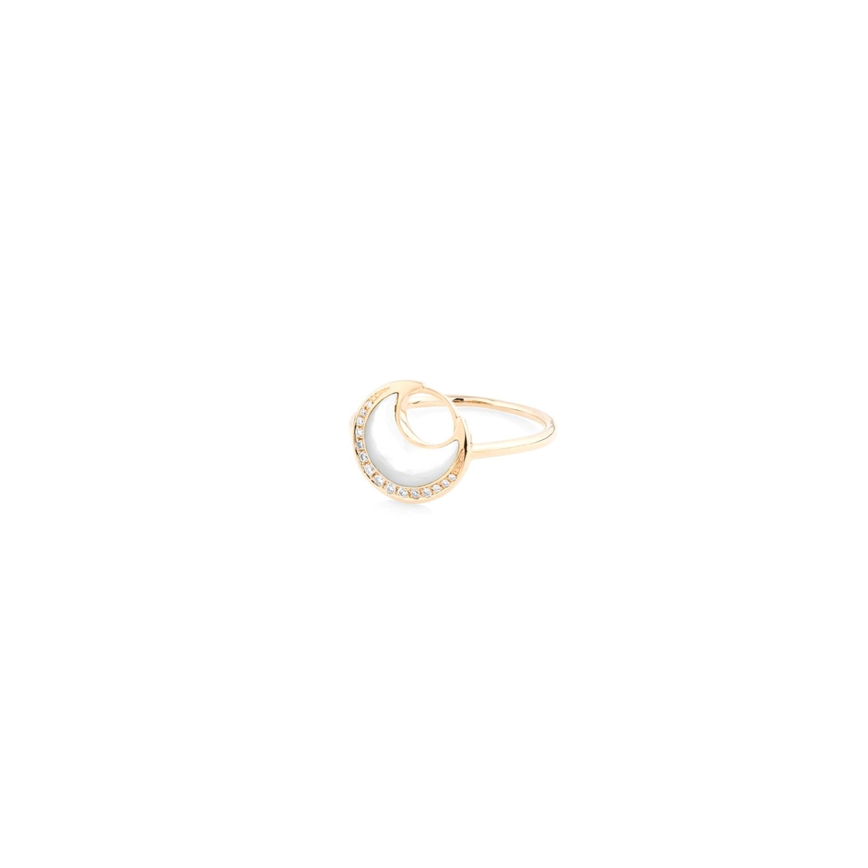 Al Hilal ring in yellow gold with mother of pearl stone and diamonds