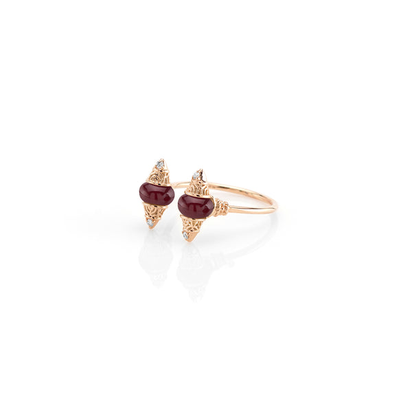 Al Merriyah mood colour ring in 18k rose gold with ruby and diamonds