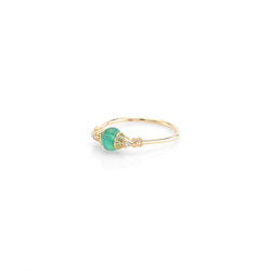 Al Merriyah mood colour ring in 18k yellow gold with emerald and diamonds