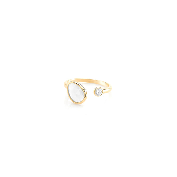 Simply Nina ring in 18k yellow gold with Mother of Pearl stone and diamond