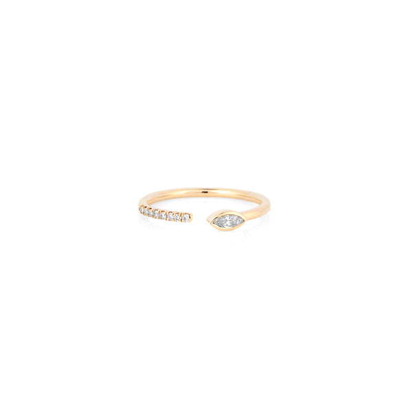Mystique ring collection with diamonds in yellow gold