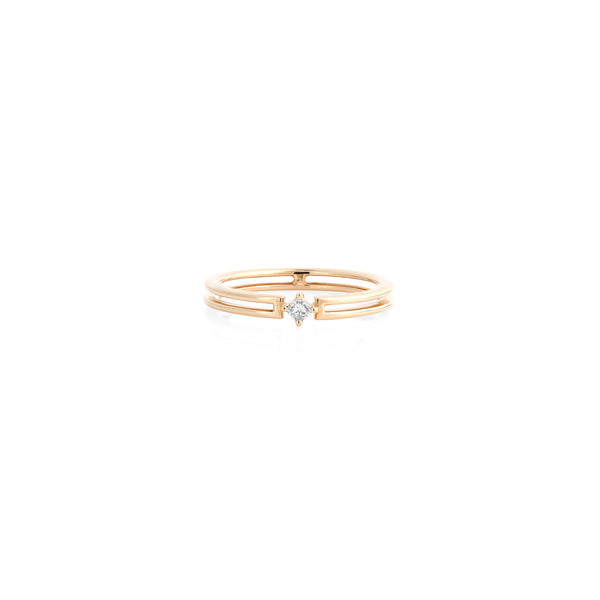 Mystique ring collection with diamonds in yellow gold