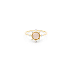 Melati Rise ring in Yellow Gold with Rose Quartz and diamonds